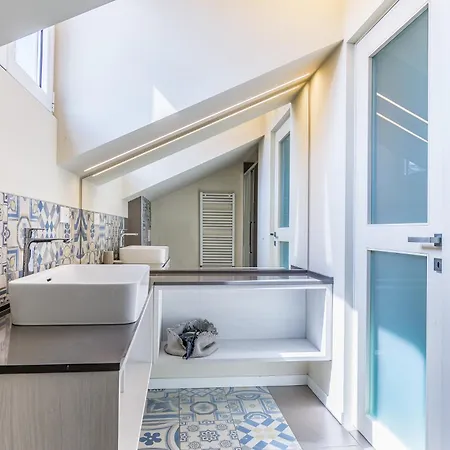 Appartamento Luxury Flat Duomo 6pax Wifi Top